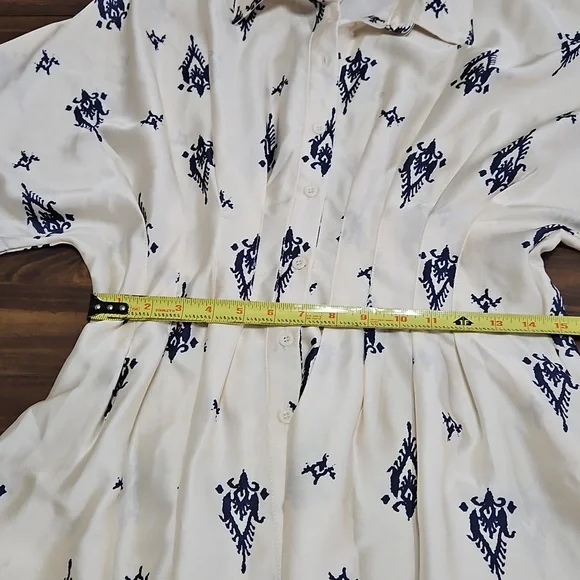 Glam Cream and Navy Casual Dress - Picture 5 of 12